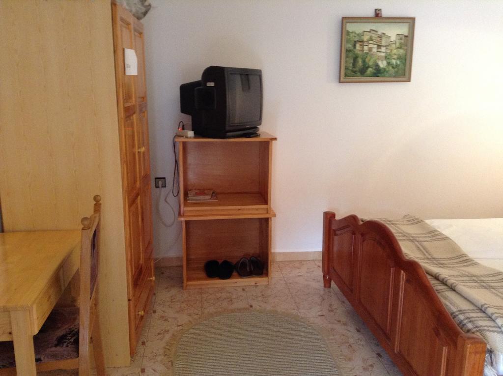 Vanda Guest House ارباناسي المظهر الخارجي الصورة